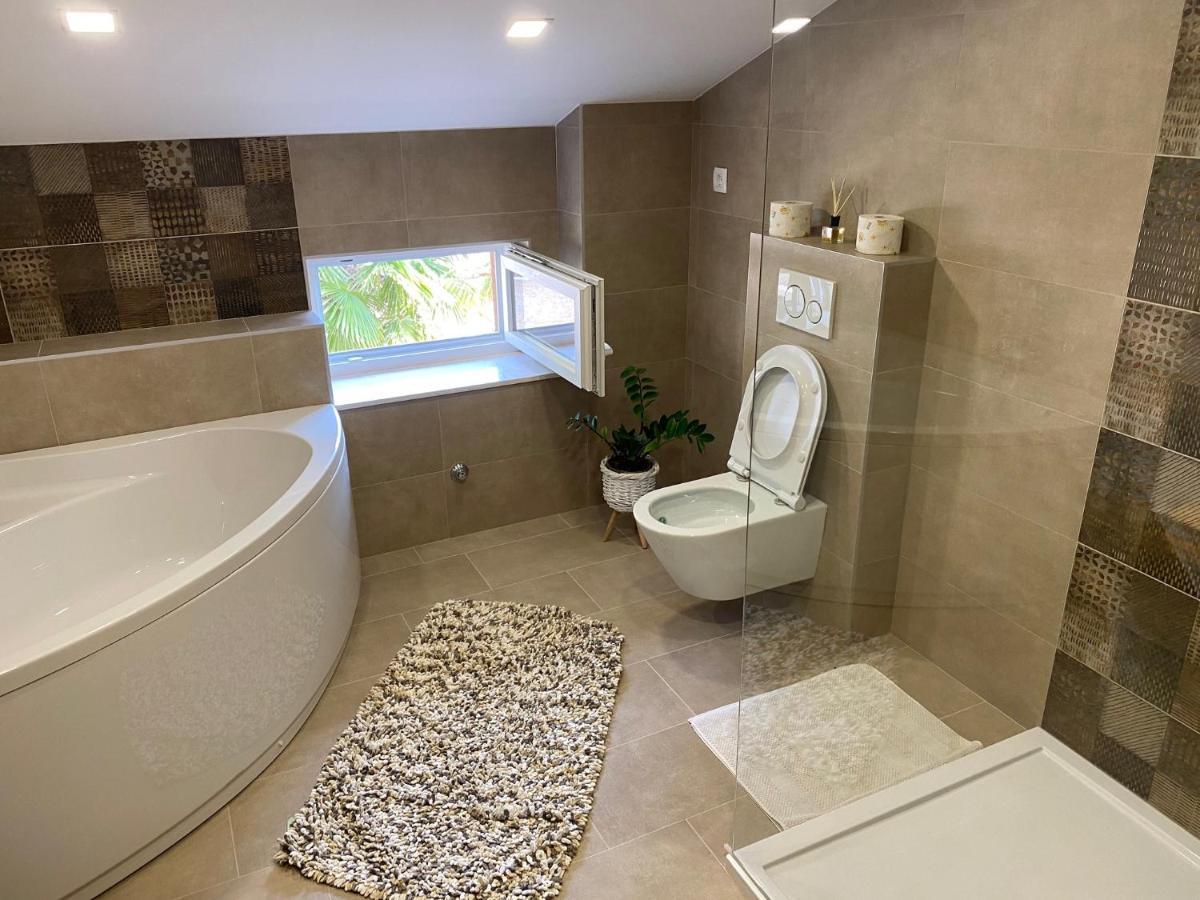 Andrea, Premium Three Bedroom Apartment, Entire Floor Kastav Exterior foto